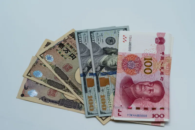Riesgo cambiario en operaciones B2B: estrategias para blindar el margen cuando el dólar no perdona